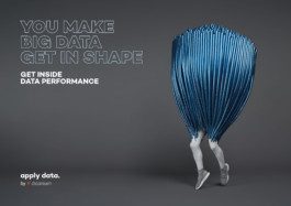 Data Performance Figur designed u fotografiert von Werbeagentur Silly Berlin für Werbekampagne. 